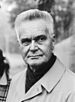 Jan Tinbergen 1982.jpg